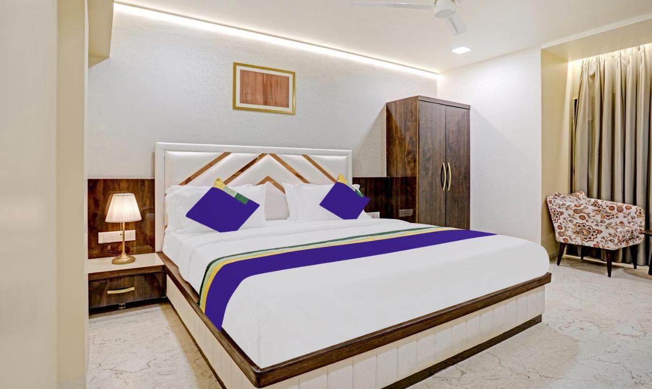 Treebo Premium Golden Bliss Trimurti Nagar Square Nagpur Exterior photo