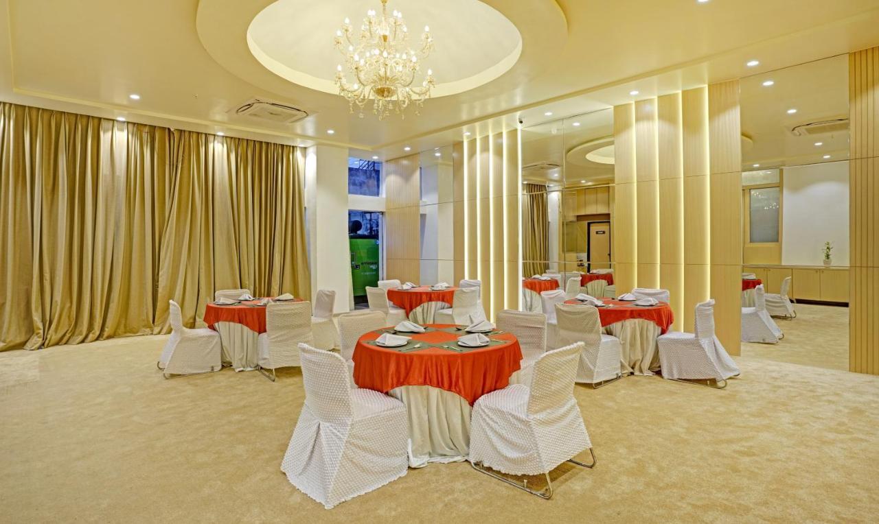 Treebo Premium Golden Bliss Trimurti Nagar Square Nagpur Exterior photo