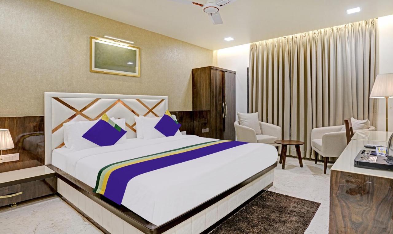 Treebo Premium Golden Bliss Trimurti Nagar Square Nagpur Exterior photo
