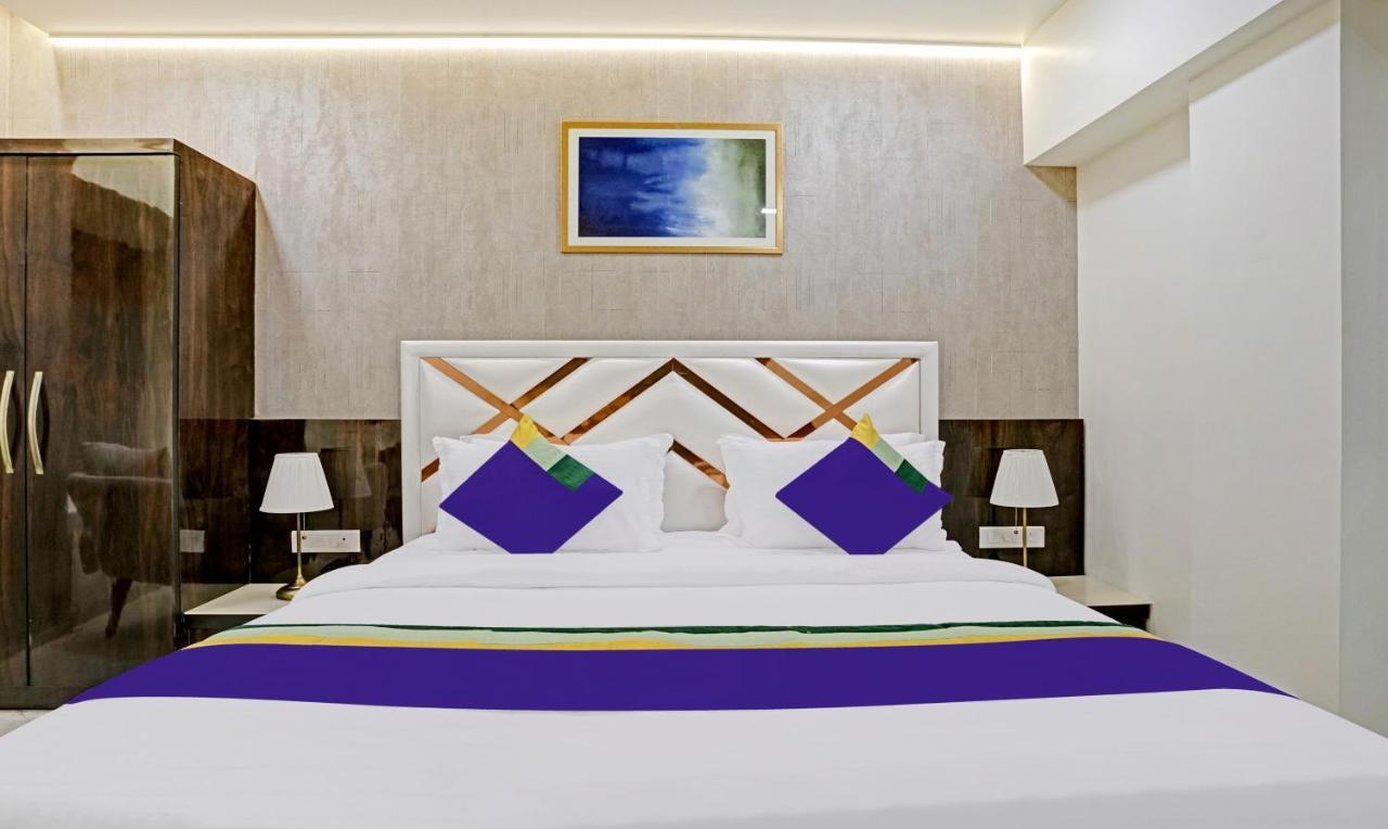 Treebo Premium Golden Bliss Trimurti Nagar Square Nagpur Exterior photo